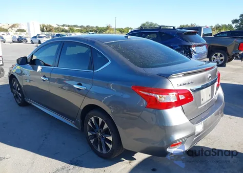 2016 Nissan Sentra Sr z USA, uszkodzony, nr VIN 3N1AB7AP9GY231873